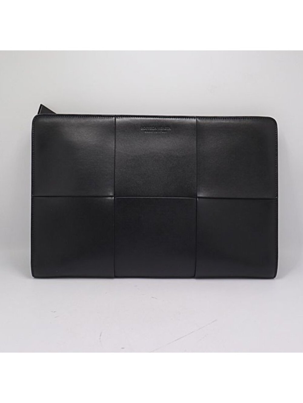 Bottega Veneta Maxi Intrecciato Leather Clutch Black